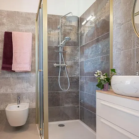 Apartamento With Wifi - 26953 Pula